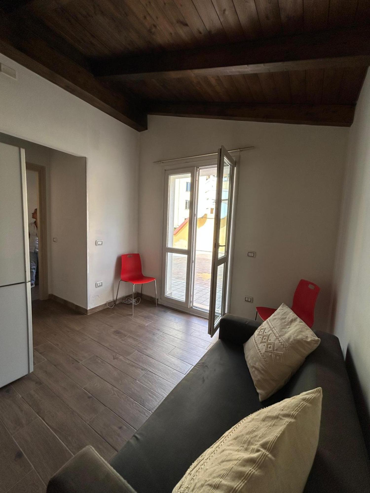 Appartamento Con Terrazzo Privato E Netflix Cagliari Exterior photo