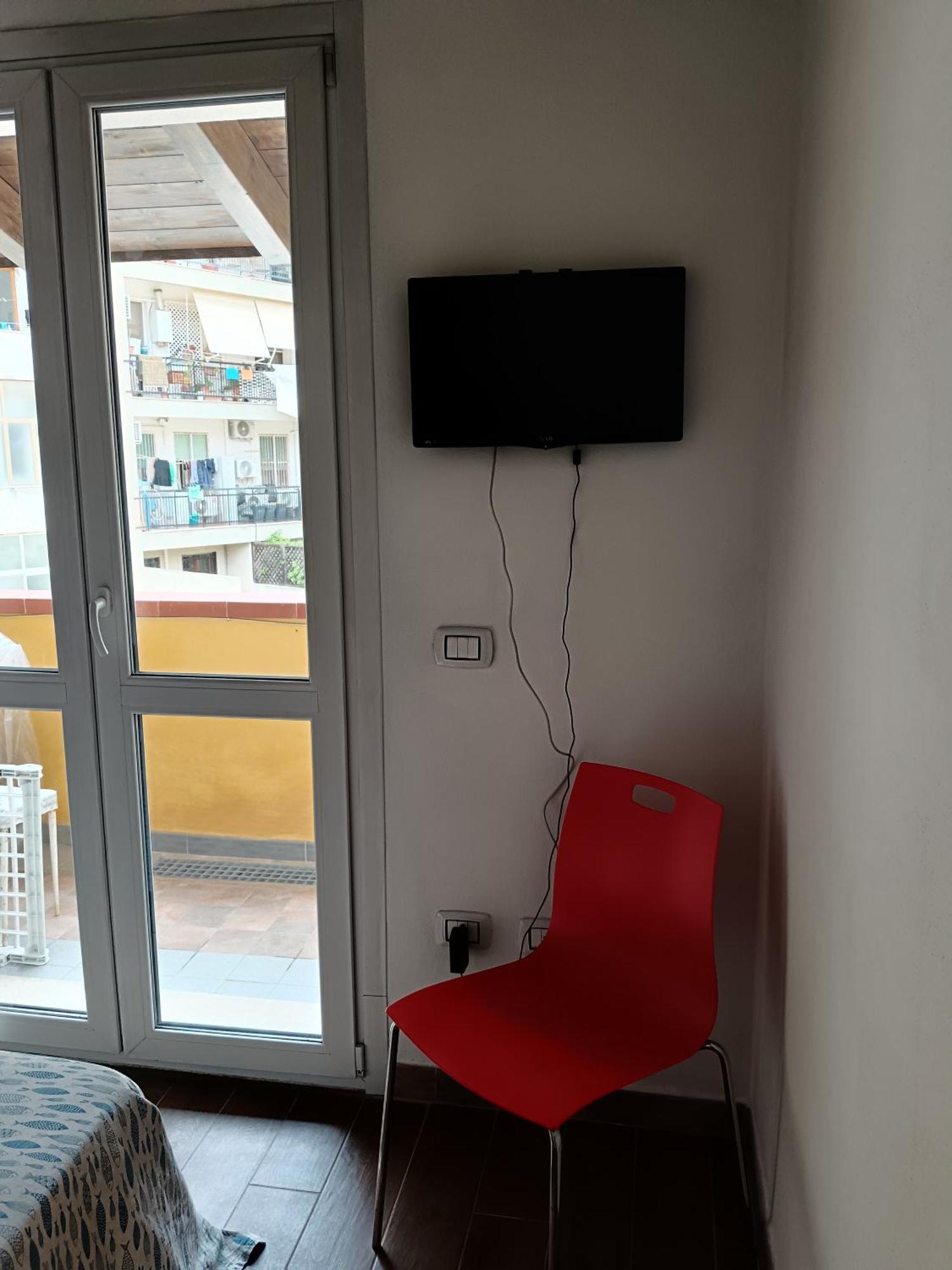 Appartamento Con Terrazzo Privato E Netflix Cagliari Exterior photo