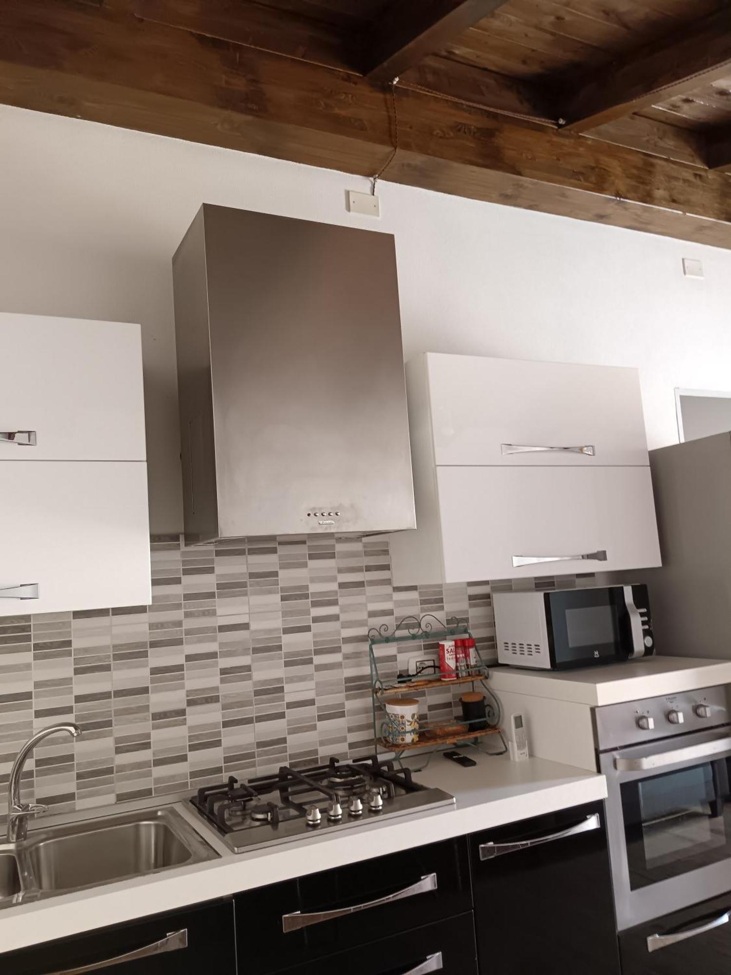 Appartamento Con Terrazzo Privato E Netflix Cagliari Exterior photo